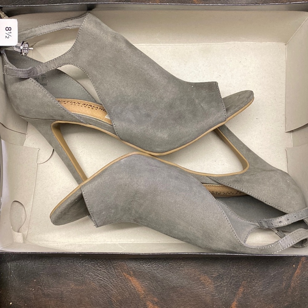 Gray Christian Siriano Hillls